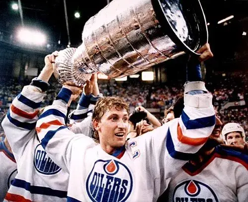 wayne-gretzky-stanley-cup-thumb-500x407.webp