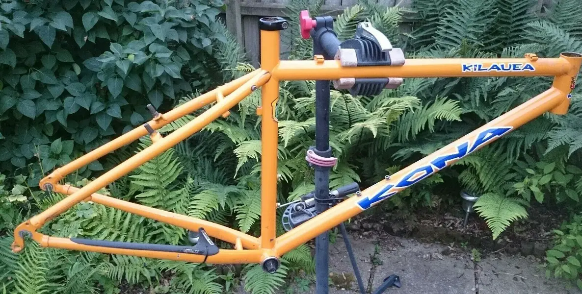 1998 Kilauea 18 frame.jpg