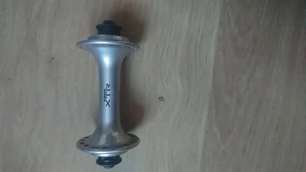 M900 front hub.webp