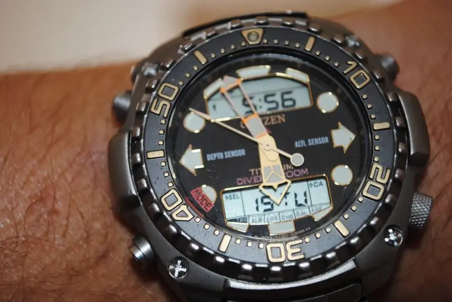 watch close-up.webp