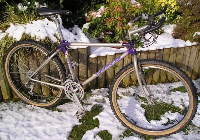 1993 Prestige size 17 rhs.webp