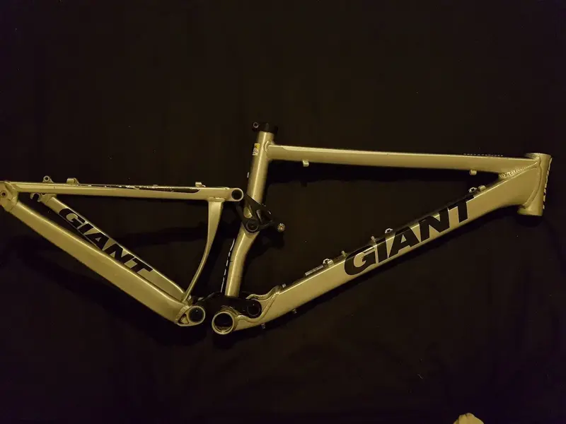 p6pb21994594 (1).webp