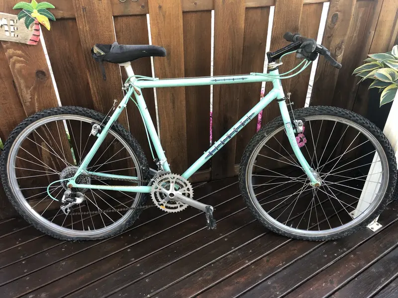 034 - Bianchi Sika 01.webp 034 - Bianchi Sika 01.webp