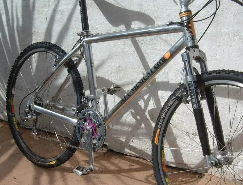 1993 or 94 Aluminium Elite frame size 17.webp