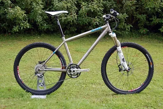 Genesis Altitude Ti.webp