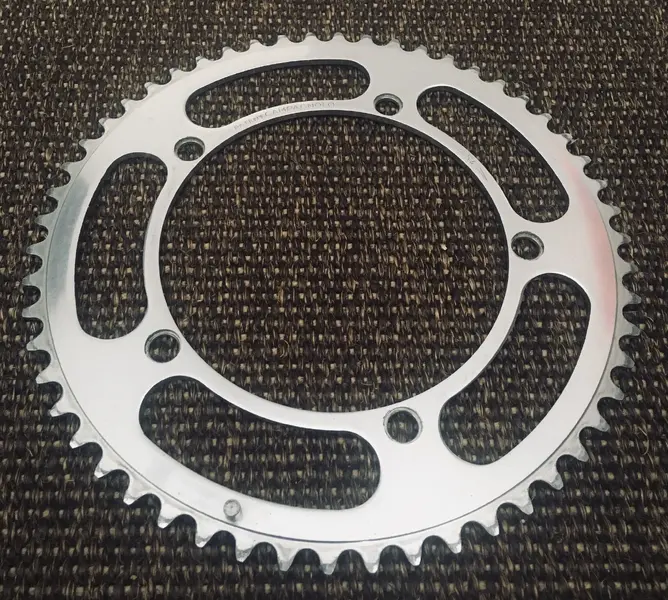 Campag 54t 144pcd crank pin 1.jpg