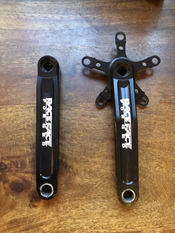 Sold - RaceFace Turbine LP Cranks - Mid 90s Vintage Retro