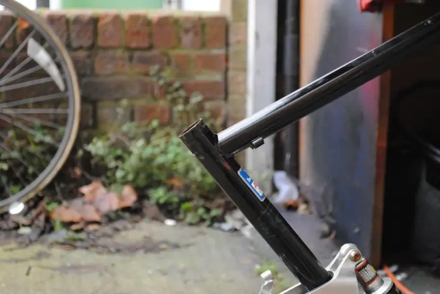 unstuck seatpost.webp