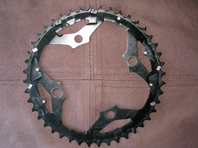 Shimano LX 44 Chainring Back Flash.webp