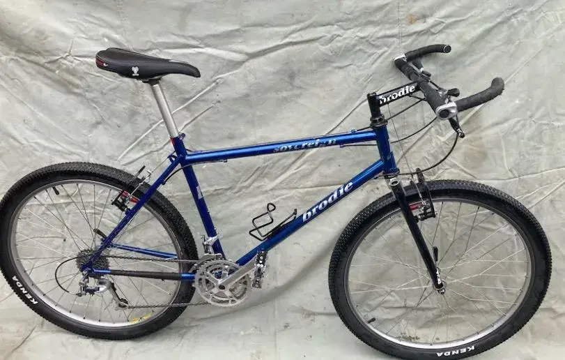 1993 Brodie Sovereign.webp