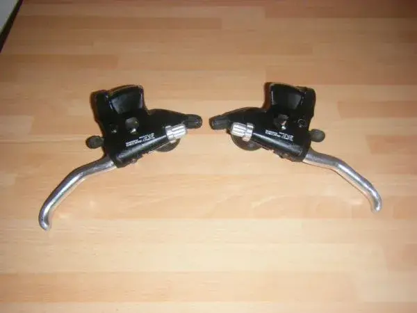 LX Shifters.webp