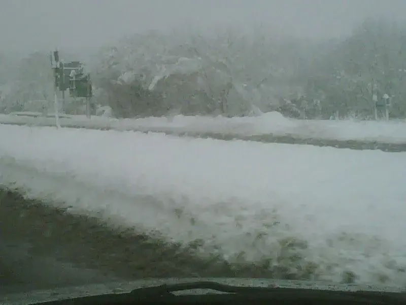 where is the crash barrier.webp