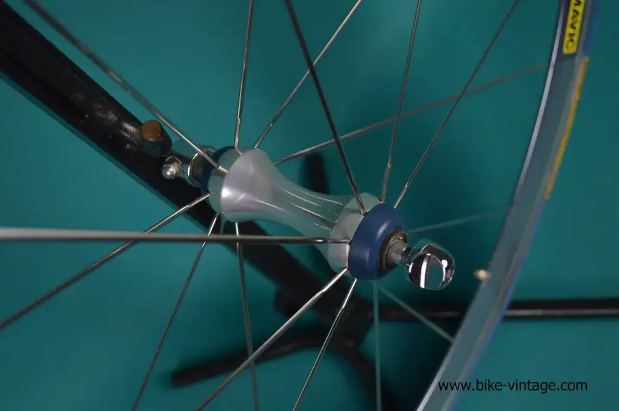 mavic cosmic.webp