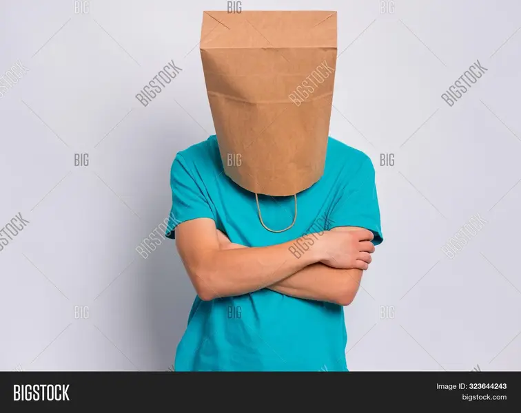 323644243.jpg