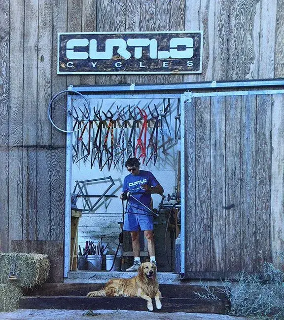 curtlo-in-barn.jpg