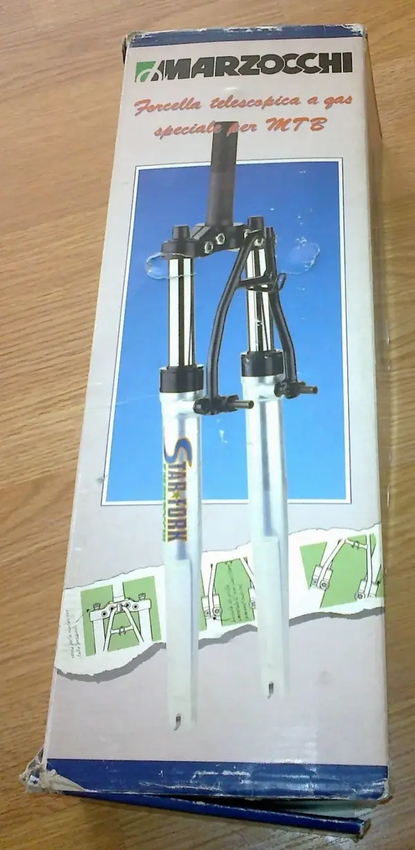 marzocchi Star Fork box.webp