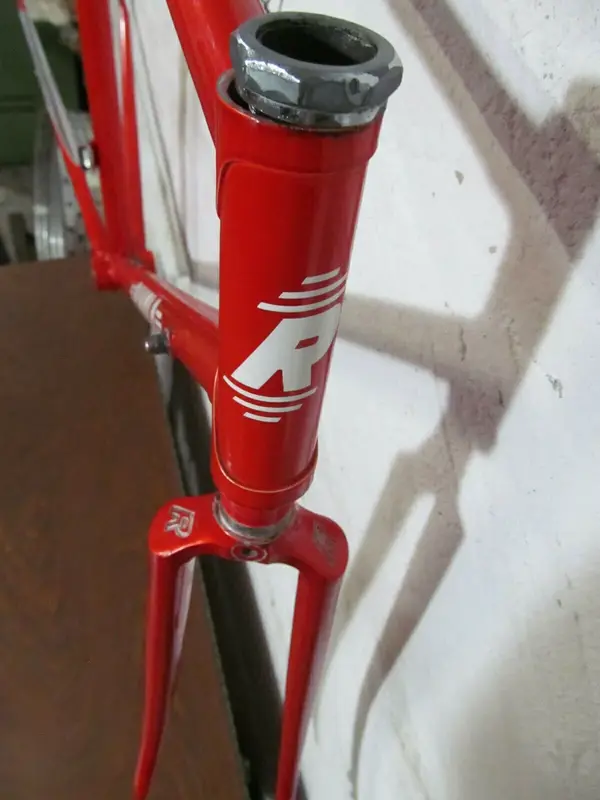 Rivola 10 telaio rosso porta catena columbus (5).webp