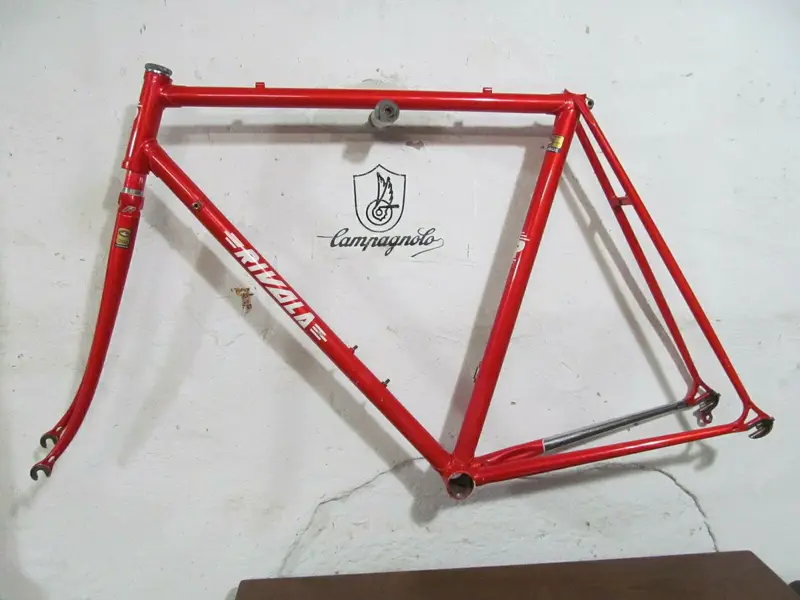 Rivola 10 telaio rosso porta catena columbus (1).webp