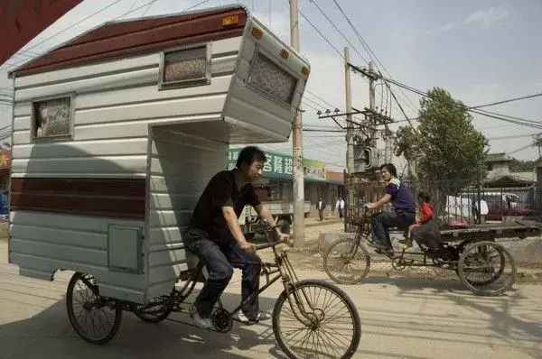asian-kevin-cyr_camperbikeride1-600x398.webp