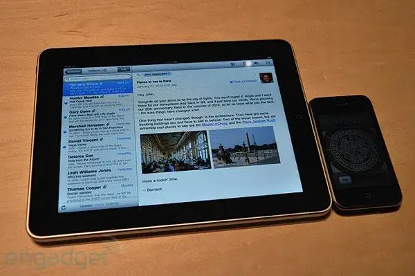ipad-vs-iphone-2.webp