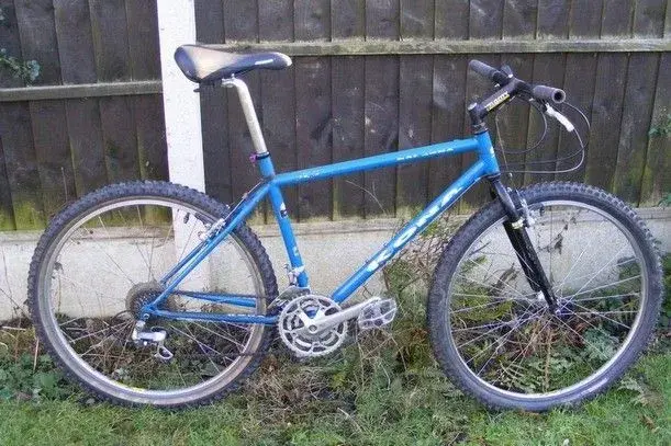 the bloody bike pics michael was moaning bout 001.webp
