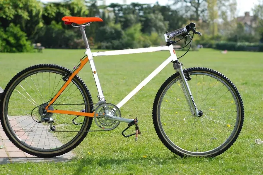 Orange_Clockwork_2g.webp