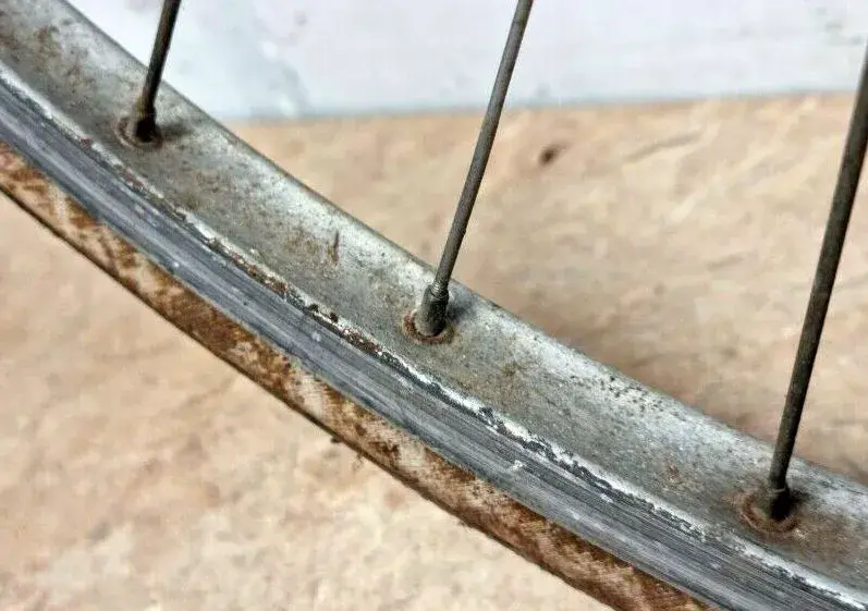 rusty eyelets.jpg