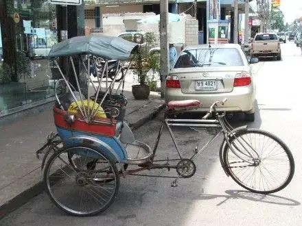 rickshaw-thailand.webp