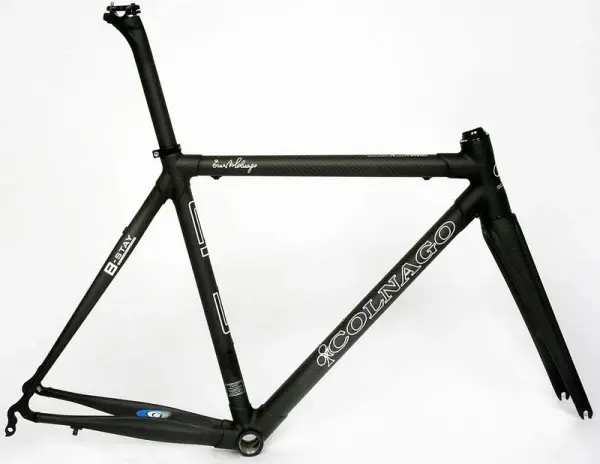colnago-matte-black-eps-2010a2-600x464.webp