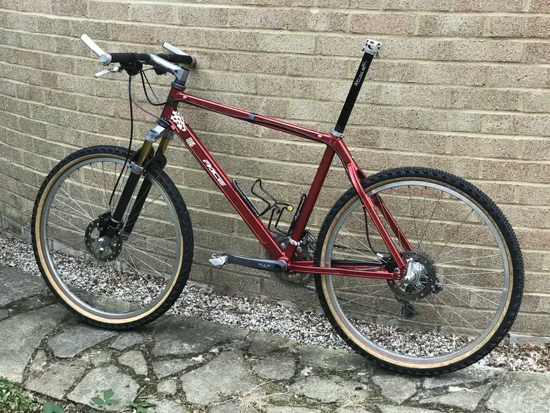 For Sale - Pace F7 RC200 Team Issue - XTR, Hope, Syncros | Retrobike