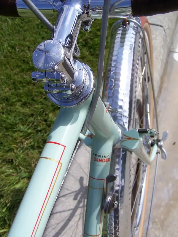 1946⁄7 Alex Singer11.webp