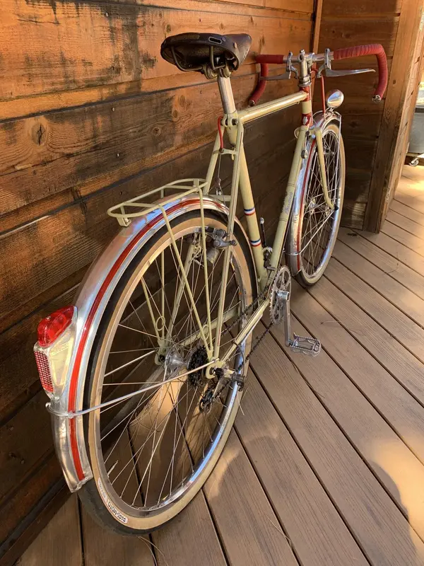 1957 Peugeot PL504.webp