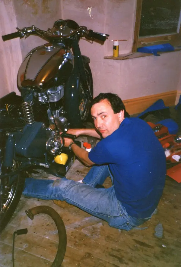 enfield mechanic 1990.webp