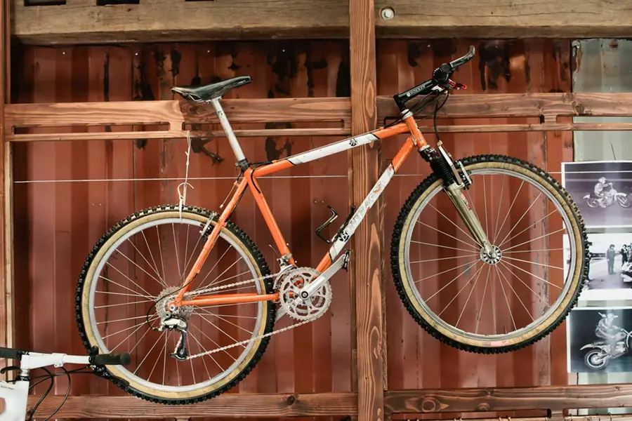 Bontrager_MissionWorkshop-pete_willertons_bike_01.jpg