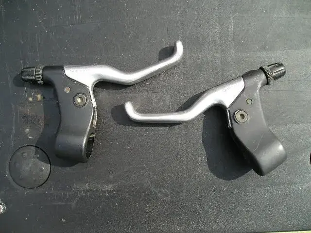Deore DX levers 001.webp