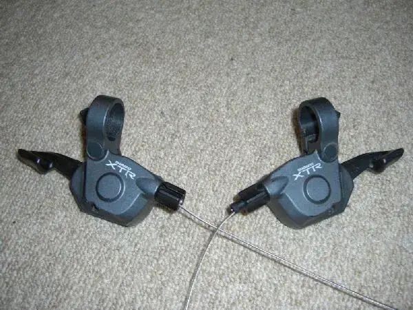 XTR shifter 1.webp