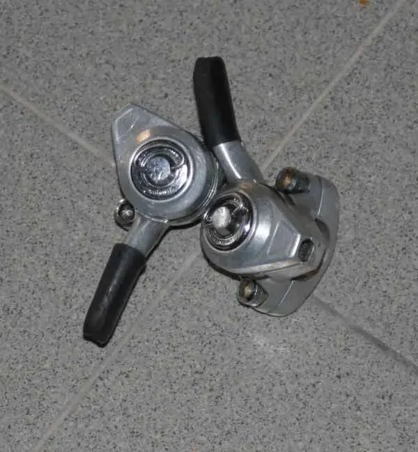 M700.webp