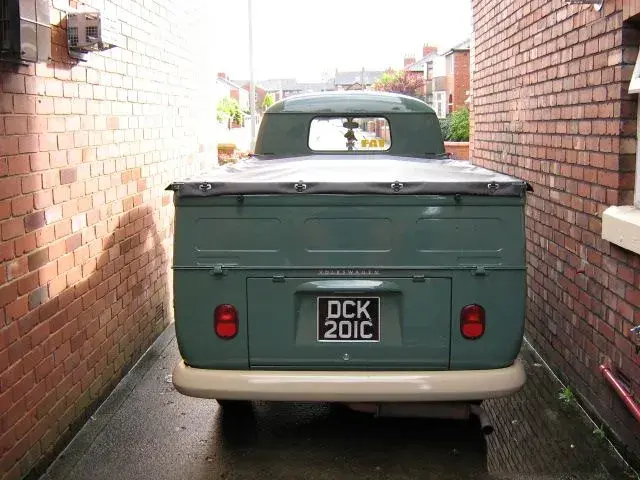 split single-cab 008.webp