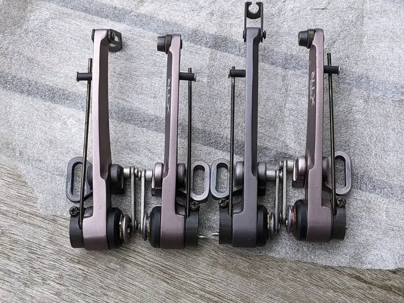XTR Caliper colour.webp