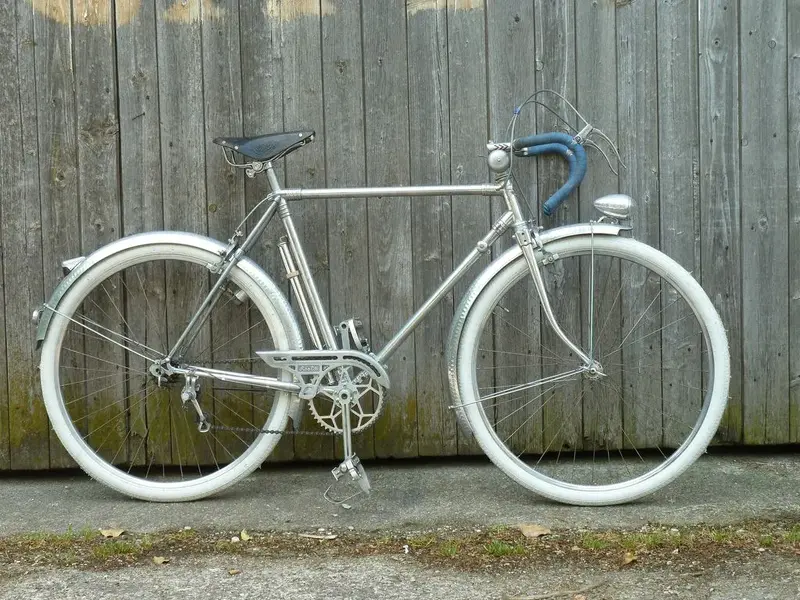Aviac 1950s 1.webp