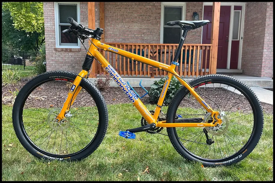 01_cannondale-f700_011.webp