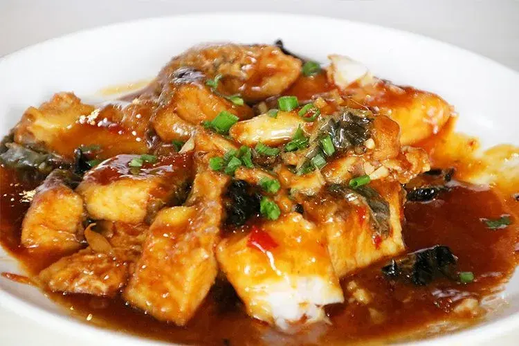 Braised-Fish-Fillet-with-Tofu-1.webp