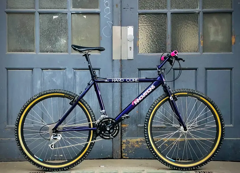 Spaltinho's stunning 1991 Grove Innovations Hard Core is the September 2022 Bike of The Month