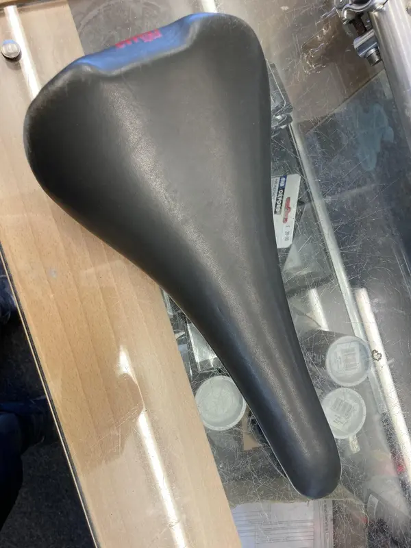 saddle1.webp