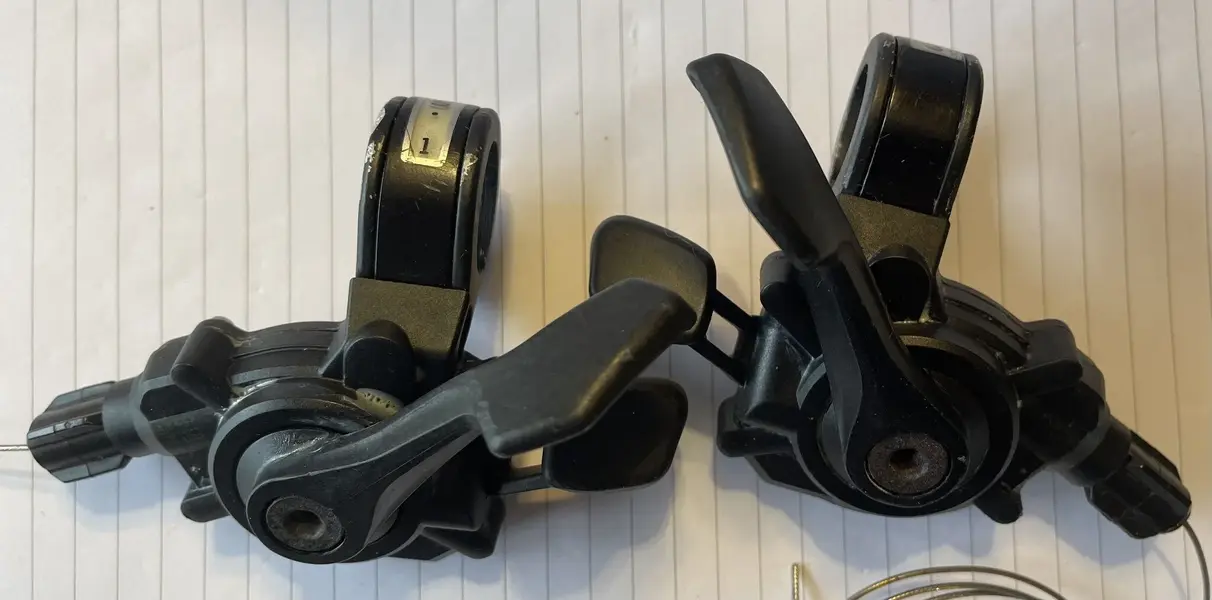 SRAM X-5 SHIFTERS 3.JPG