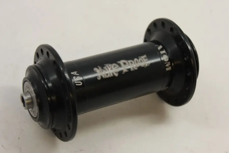 Nukeproof Atom Bomb Front Hub.webp