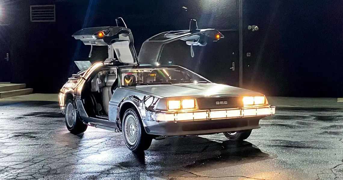 Back-To-The-Future-DeLorean-Auction.webp