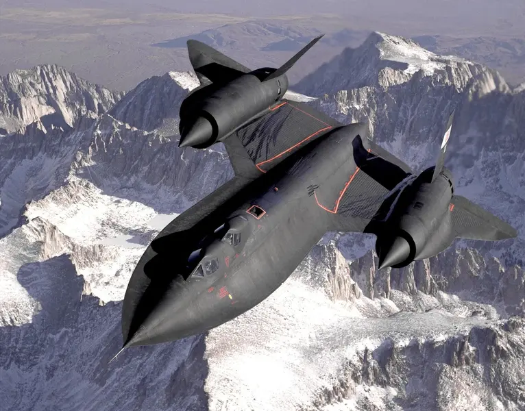 sr-71-blackbird-airplanes-photo-1.webp
