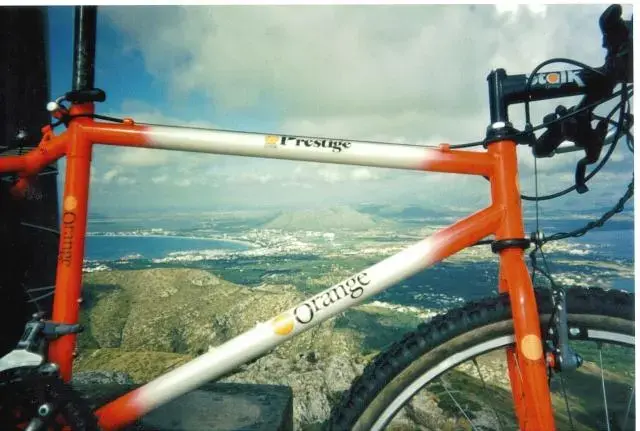 1992 Prestige size 17 serial A109 4197.webp