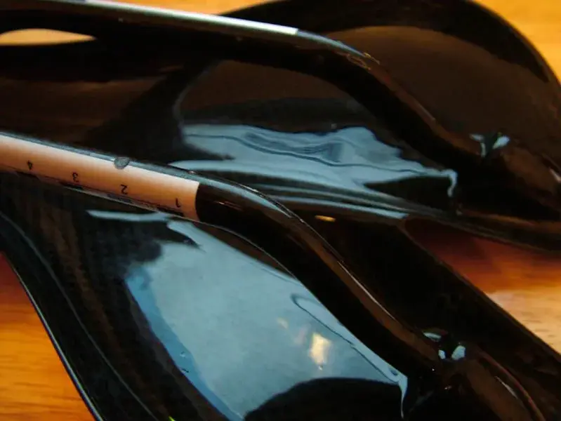 carbon saddle4.webp